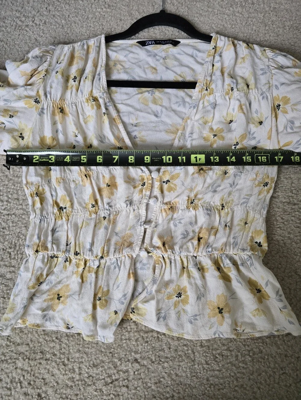 Beautiful Zara Floral Puff Sleeve Blouse Small
